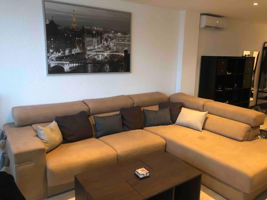 70 Sqm Apartment With Seaview In Arenales Del Sol. Arenales del Sol Exterior foto