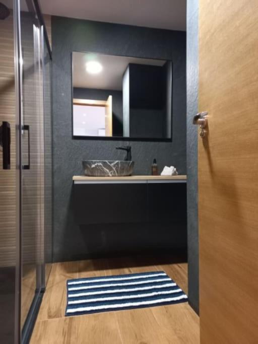 70 Sqm Apartment With Seaview In Arenales Del Sol. Arenales del Sol Exterior foto